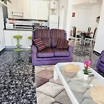 Garajonay 3 Bedrooms Apartment, Ocean & Pool View 度假居