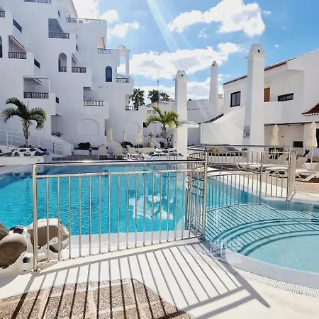 Дом отдыха Garajonay 3 Bedrooms Apartment, Ocean & Pool View Плайя-Фаньябе