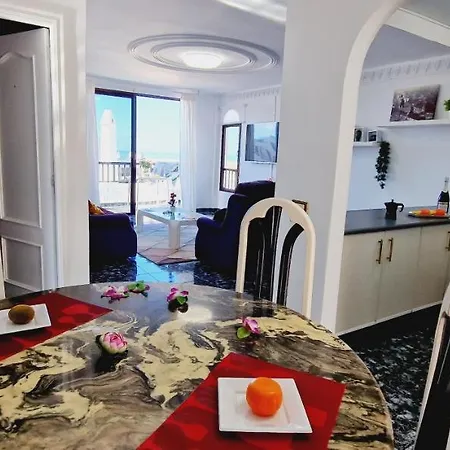 Garajonay 3 Bedrooms Apartment, Ocean & Pool View * Плайя-Фаньябе